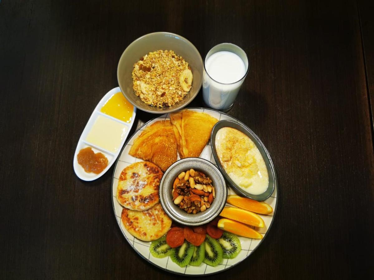 Royal Petrol Hotel تالديكورغان المظهر الخارجي الصورة
